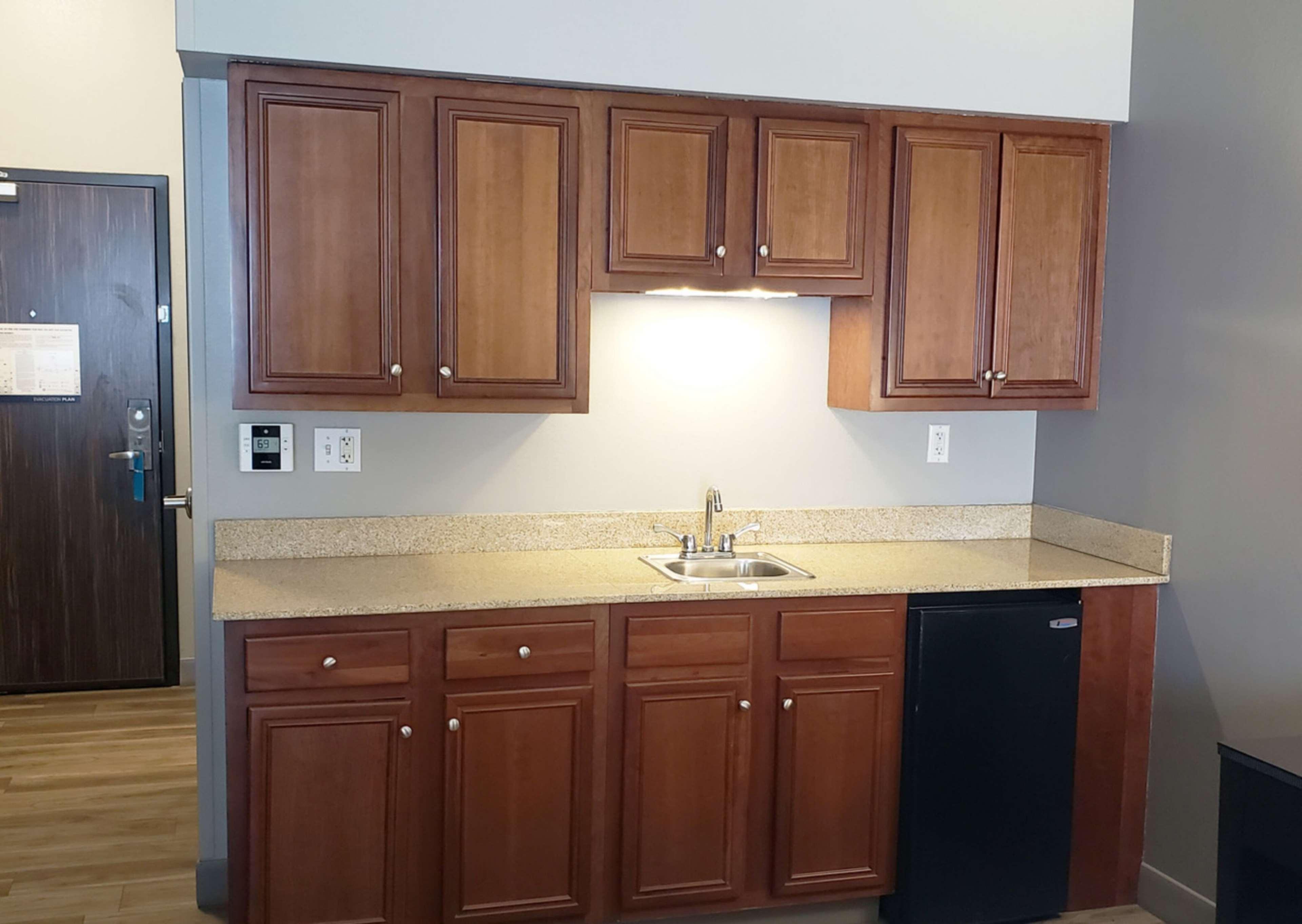 Hampton Johnstown Inn 3*